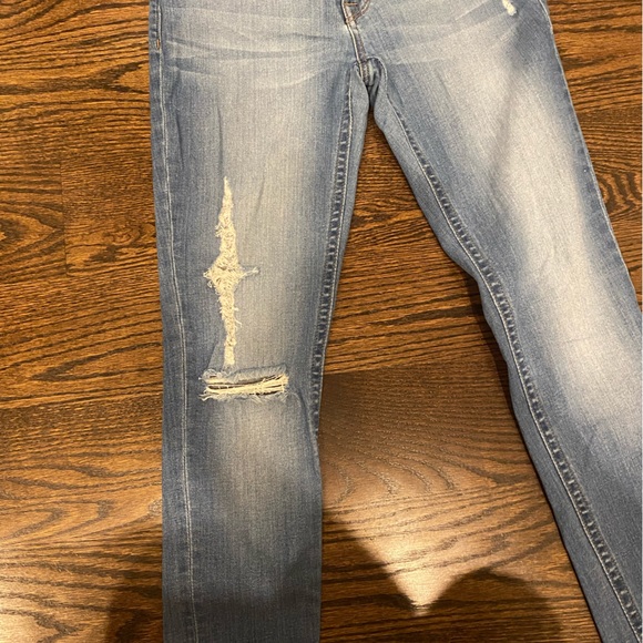 DL1961 Light Wash Ripped Jeans - Picture 7 of 8